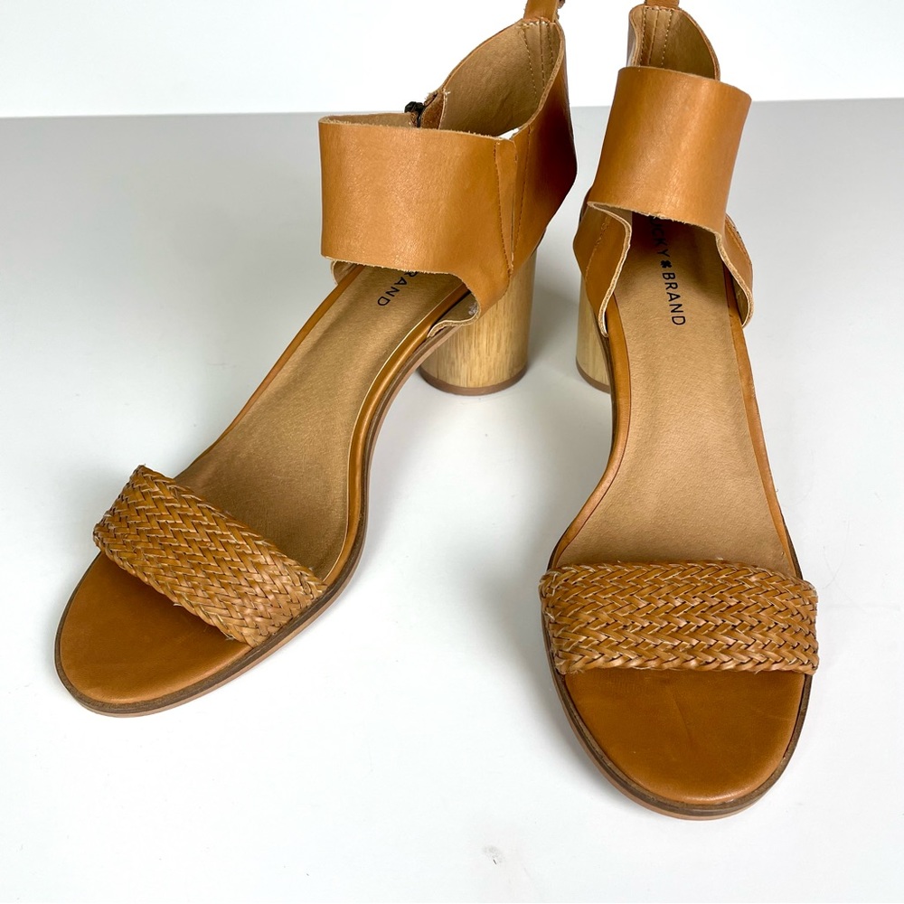 Lucky Brand Size 11M LK Pomee Ankle Zip Woven Leather Round Heel Tan Sandals
